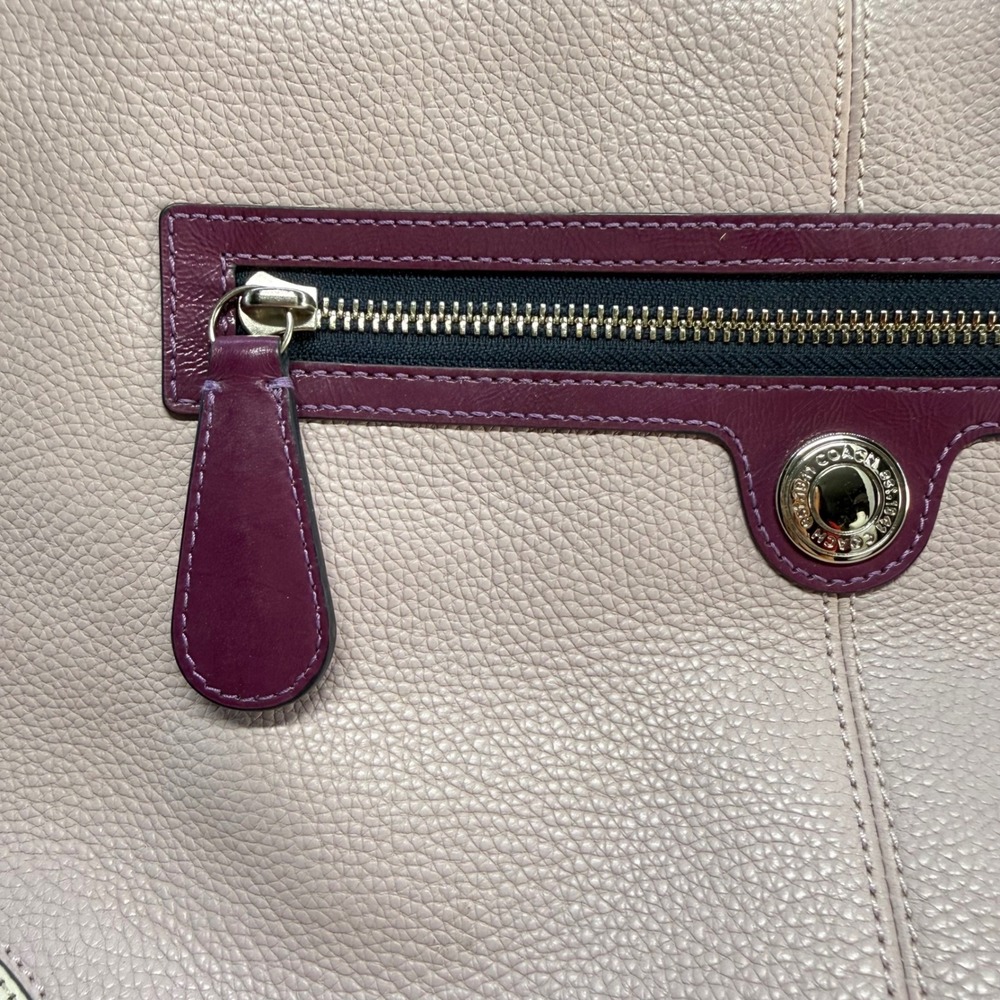Coach Laura Spectator Satchel Lavender Leather Navy Detailing Kiss-Lock Closure - Picture 4 of 16